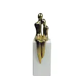 ΚΕΡΑΜΙΚH ΦΙΓΟΥΡΑ ΛΕΥΚΟ/ΧΡΥΣΟ ΖΕΥΓΑΡΙ ΚΑΘΙΣΤΟ ΣΕ ΒΑΣΗ ΜΕΓΑΛΟ - 30.5cm 1/16ΚΙΒ