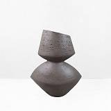 LOOMA II ΒΑΖΟ 28.5x15.5x34.5cm RESIN ΚΑΦΕ ΣΚΟΥΡΟ