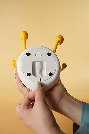 TLC 4019 ΠΟΡΤΑΤΙΦ LED ΠΑΠΙΑ ΣΙΛΙΚΟΝΗΣ  TOUCH DIMMER-USB-ΒΑΣΗ ΚΙΝΗΤΟΥ