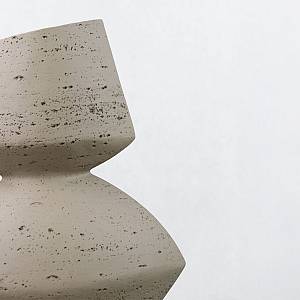 LOOMA I ΒΑΖΟ 28.5x15.5x34.5cm RESIN ΚΑΦΕ