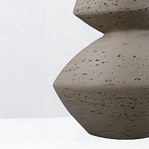 LOOMA I ΒΑΖΟ 28.5x15.5x34.5cm RESIN ΚΑΦΕ