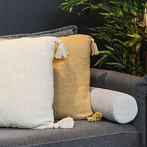 NIHAL ΔΙΑΚΟΣΜΗΤΙΚΟ ΜΑΞΙΛΑΡΙ 45x45cm ΥΦΑΣΜΑ ΜΠΕΖ POLYESTER