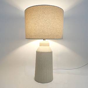 ONIA ΦΩΤΙΣΤΙΚΟ ΕΠΙΤΡΑΠΕΖΙΟ 30x30x53cm ΚΕΡΑΜΙΚΟ ΜΠΕΖ ΛΙΝΟ ΜΠΕΖ