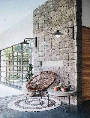 Απλίκα μεταλλική μαύρη Ε27