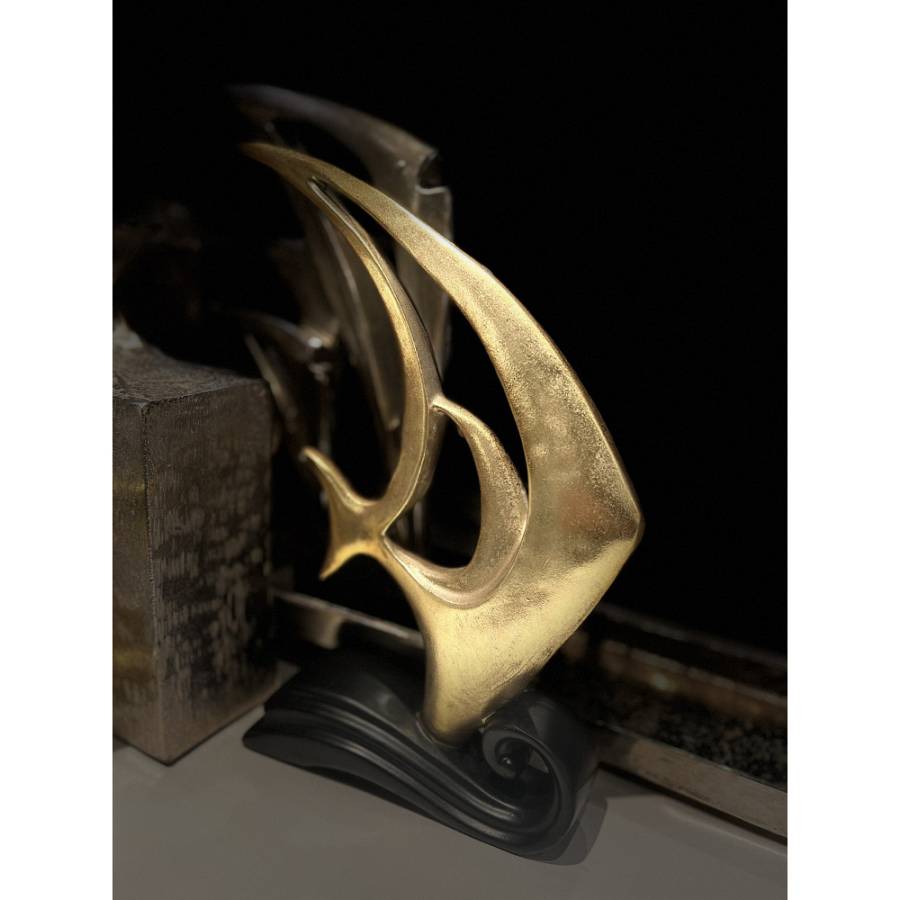 PEZ 1 DECO ΨΑΡΙ POLYRESIN ΧΡΥΣΟ ΜΑΥΡΟ 24,9x6,9xH31,9cm