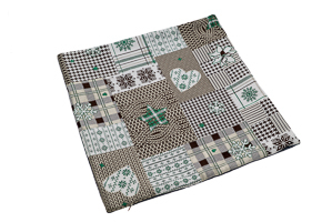 ΧΡΙΣΤΟΥΓΕΝΝΙΑΤΙΚΟ ΜΑΞΙΛΑΡΙ ΓΚΡΙ ΚΑΦΕ ΓΥΑΛΙΣΤΕΡΟ ΜΕ ΔΙΑΦΟΡΕΣ ΠΑΡΑΣΤΑΣΕΙΣ ΜΙΞ 45Χ45ΕΚ