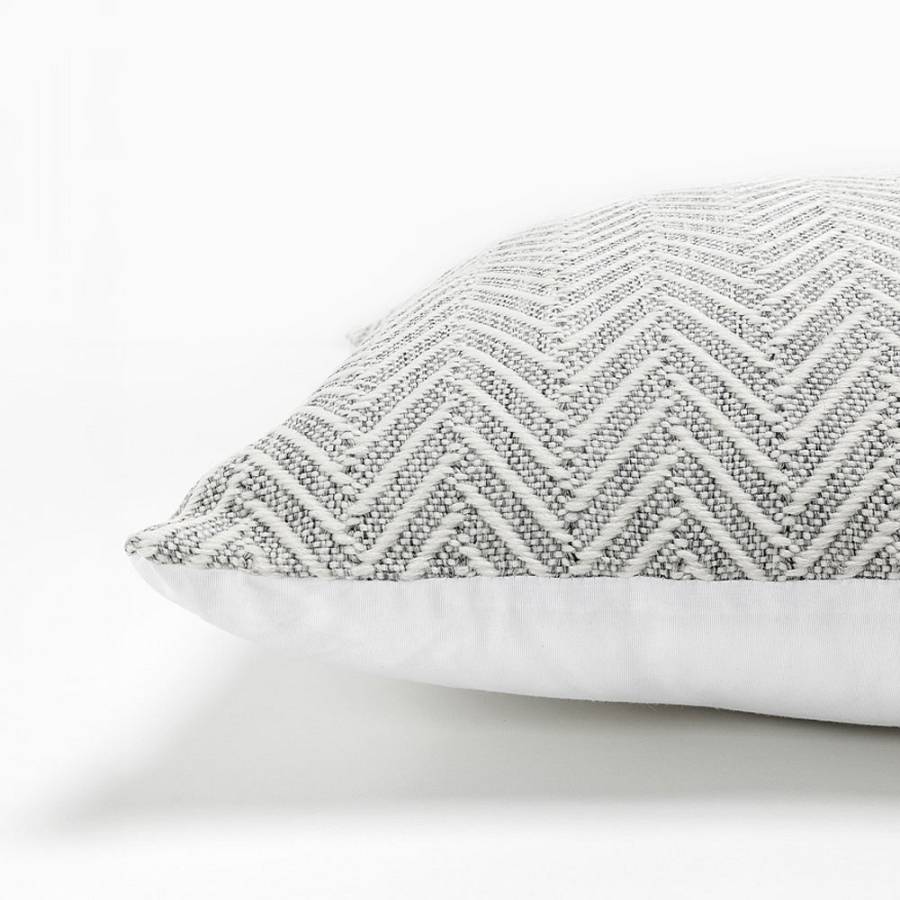 VISHAL ΔΙΑΚΟΣΜΗΤΙΚΟ ΜΑΞΙΛΑΡΙ ΕΞΩΤΕΡΙΚΟΥ ΧΩΡΟΥ 45x45cm ΥΦΑΣΜΑ ΓΚΡΙ POLYESTER