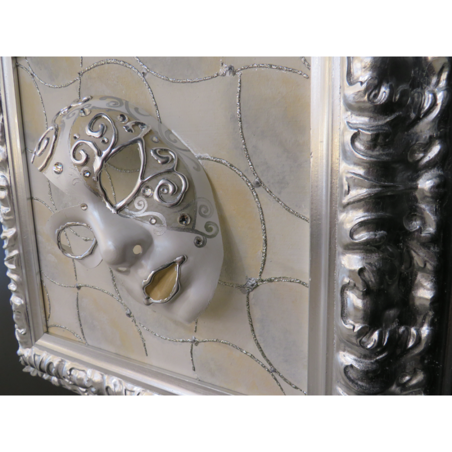 M01 - Βενετσιάνικη μάσκα λευκό και ασήμι