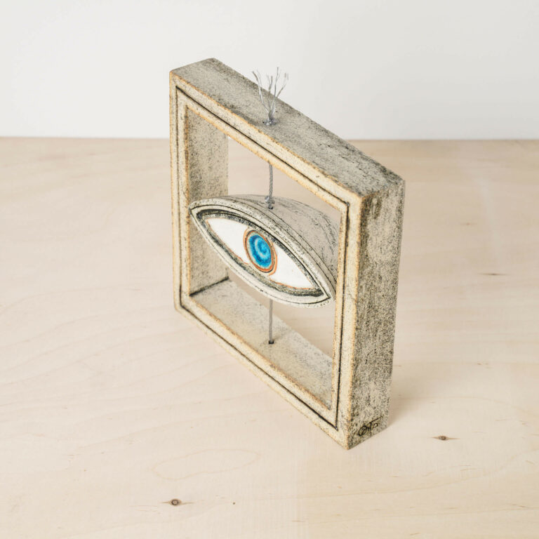 Κύκλωπας – Κορνίζα