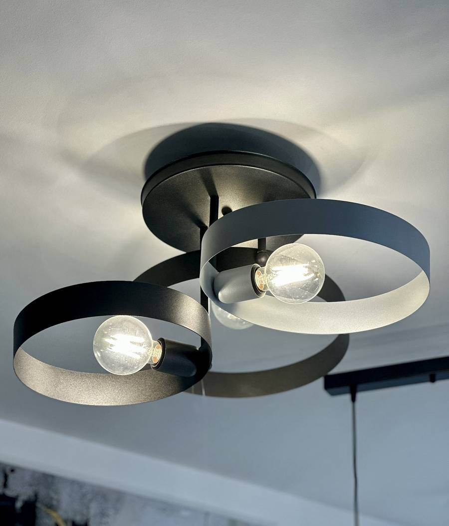 Μεταλλικό πολύφωτο