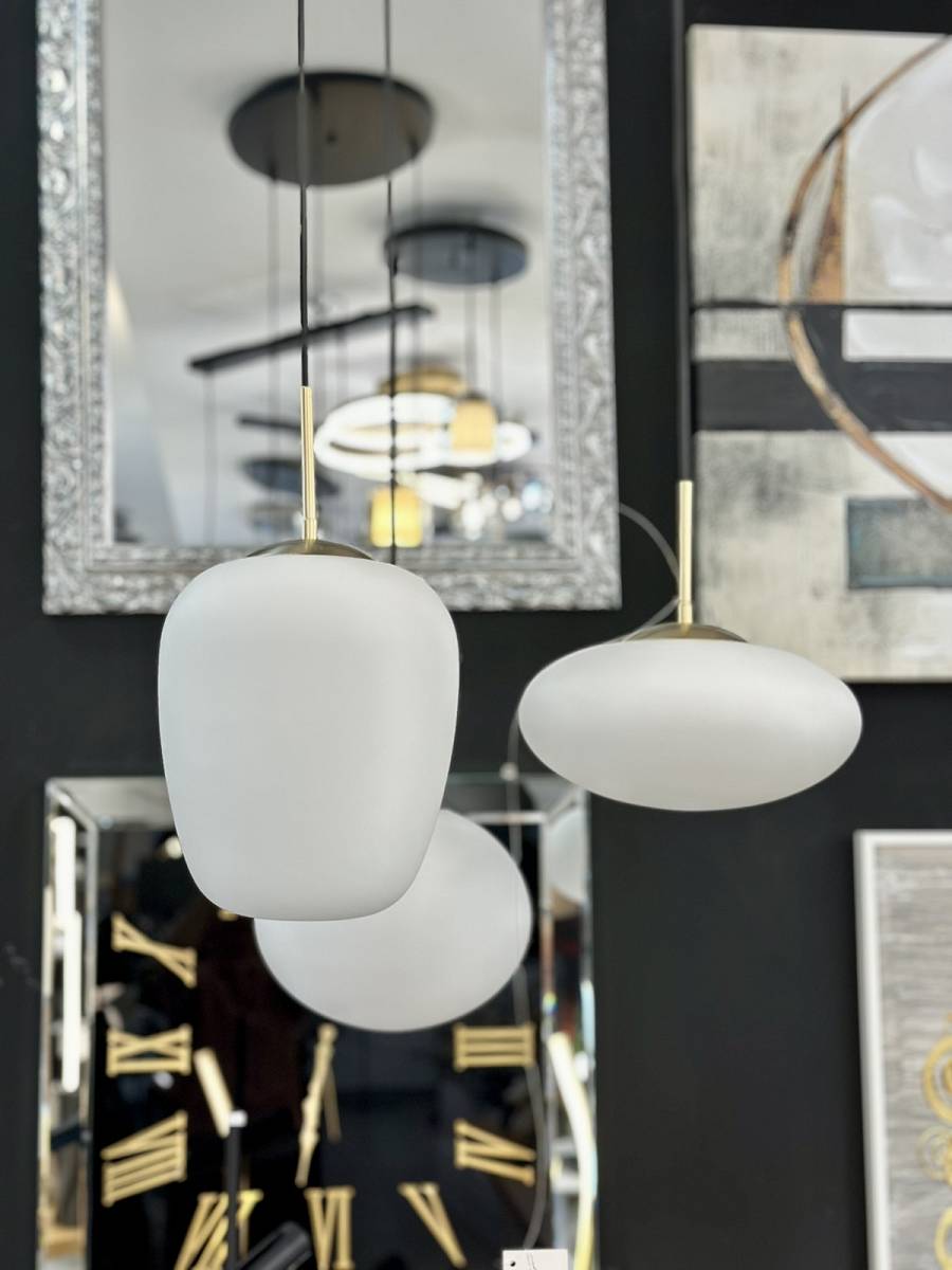 Γυάλινο πολύφωτο