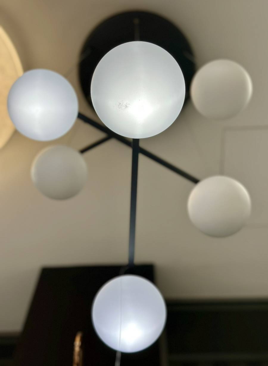 Γυάλινο πολύφωτο