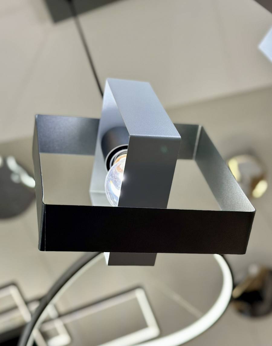 ΜΕΤΑΛΛΙΚΟ ΠΟΛΥΦΩΤΟ