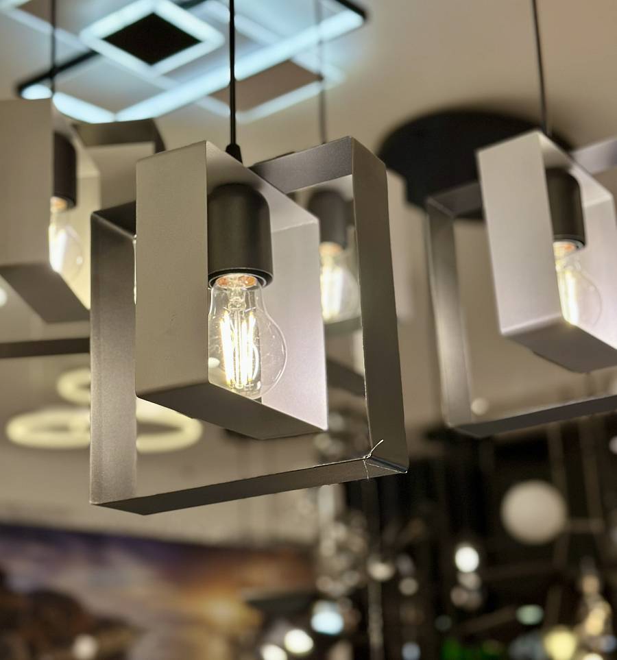 ΜΕΤΑΛΛΙΚΟ ΠΟΛΥΦΩΤΟ