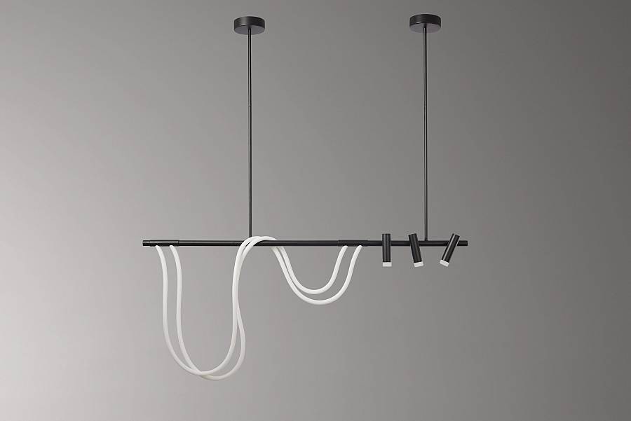 PDC 704 BK # ΡΑΓΑ LED ΜΕ 3 ΣΠΟΤ &  ΑΝΙΣΟΠΕΔΗ ΤΑΙΝΙΑ