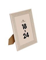 Κορνίζα με μπεζ πλαίσιο 18x24cm
